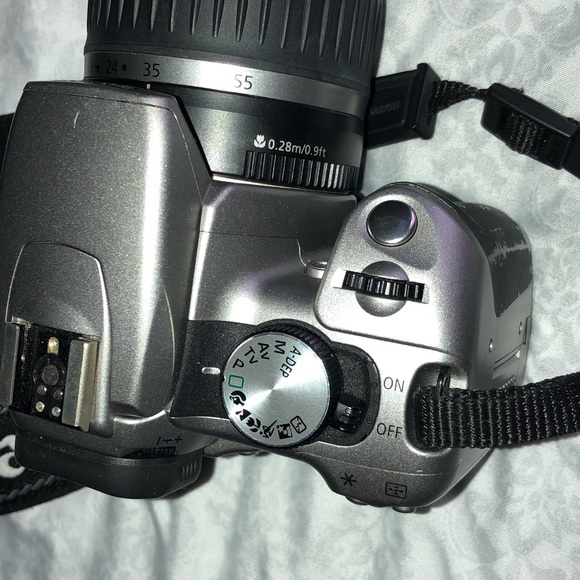 Digital camera / Canon - Picture 5 of 8